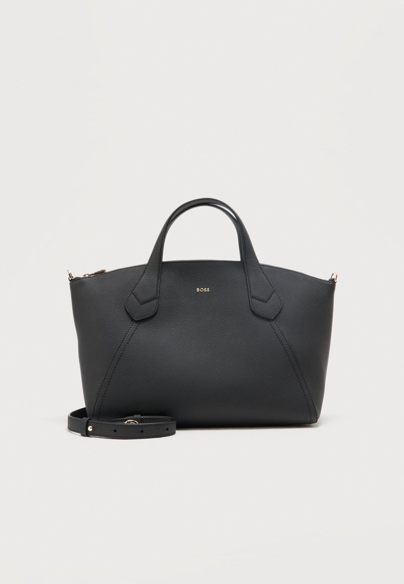 Sac cabas en cuir noir avec double poignée, bandoulière amovible et petit logo doré "BOSS" centré sous les poignées.