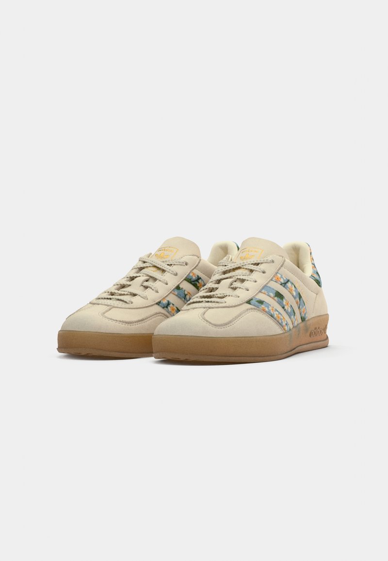 adidas gazelle silver green womens adidas Gazelle Shoes - Men's - Spring Yellow / Core Black / Gum