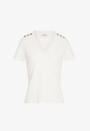 Valkoinen lyhythihainen V-aukollinen paita, jossa koristeelliset hopeiset napit molemmilla harteilla, istuva malli ja sileä kangaspinta.