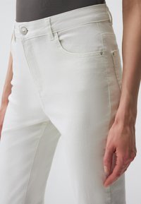 Jimmy Key - Jeansy Slim Fit