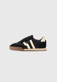 BAYLLE - Trainers - black