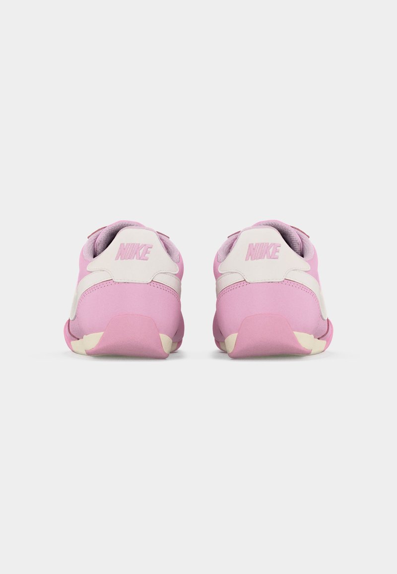 Nike Sportswear SPRINT SISTER 2026 - Tenisky - pink foam/sail