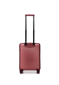 Kolečkový kufr v metalické burgundy s texturovanými horizontálními pruhy, černým teleskopickým madlem a čtyřmi koly pro snadnou manipulaci.
