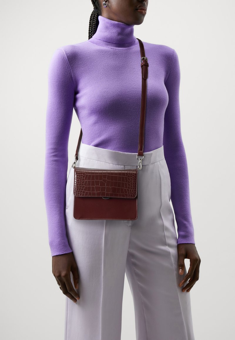 ONLY ONLSARAH BAG - Borsa a tracolla - shaved chocolate