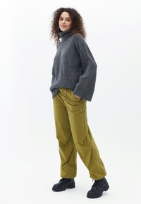 OXXO SOFT TOUCH LOOSE FIT - Sweter