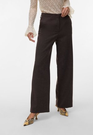 Vero Moda, VMBESTIE HW WIDE PANT NOOS - Панталони - chocolate torte