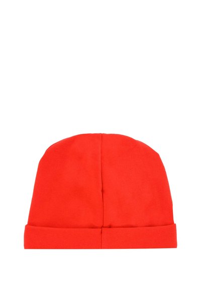 Czerwona czapka beanie wykonana z miękkiego materiału, z wywiniętym mankietem i gładką teksturą. Prosty design bez wzorów czy ozdób.