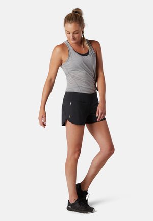 ACTIVE LINED - Korte sportsbukser - black