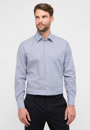 GESTREIFT COMFORT FIT - Hemd - navy