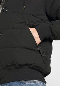 Glorious Gangsta Vinterjakker - black