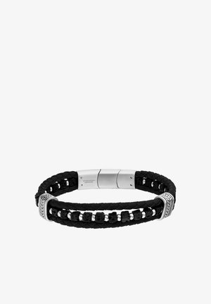 Schwarzes geflochtenes Lederarmband mit silbernen Akzenten und schwarzen Steindetails, versehen mit einem sicheren Metallverschluss.