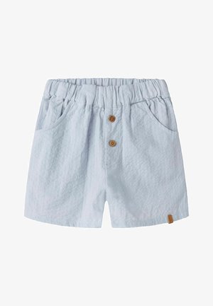 Lyseblå teksturerede stofshorts med elastisk linning, to forlommer og to brune knapper midt foran.