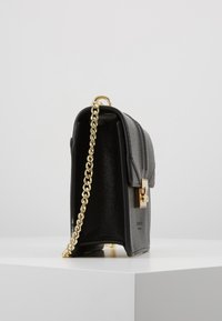 Seidenfelt ROROS - Borsa a tracolla - black/ gold-coloured