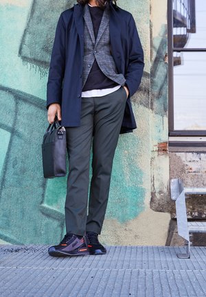 adidas Originals Tenisky - black