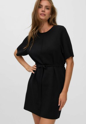 Vero Moda, KNITTED DRESS AWSIGGA SHORT DRESS - Robe pull - black