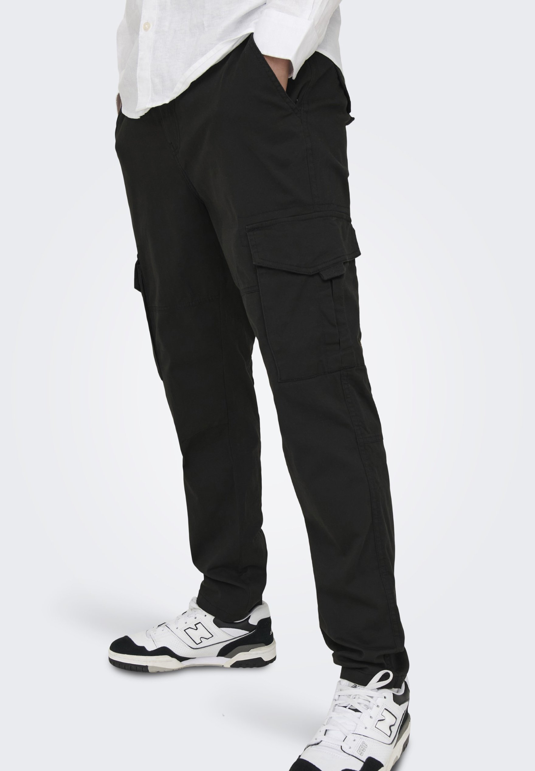 AllSaints PATTON - Pantaloni cargo - neo green/cachi