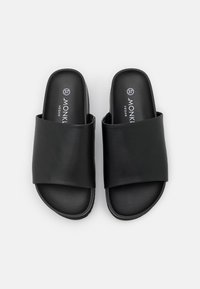 Monki Pantofle - black