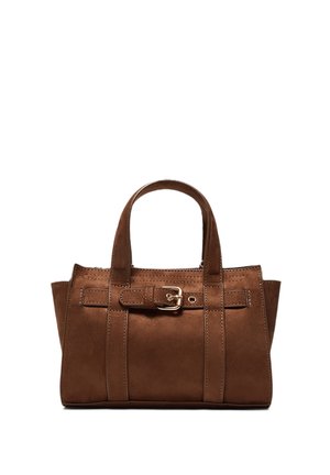 Borsa a mano in pelle marrone con due manici, una cinghia frontale con fibbia dorata e una forma rettangolare strutturata.