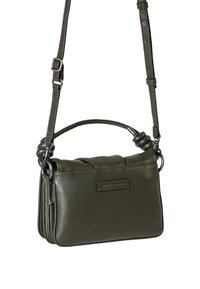 Borsa a spalla in pelle verde con superficie testurizzata, dotata di manico superiore e tracolla rimovibile, assicurata con dettagli in metallo.