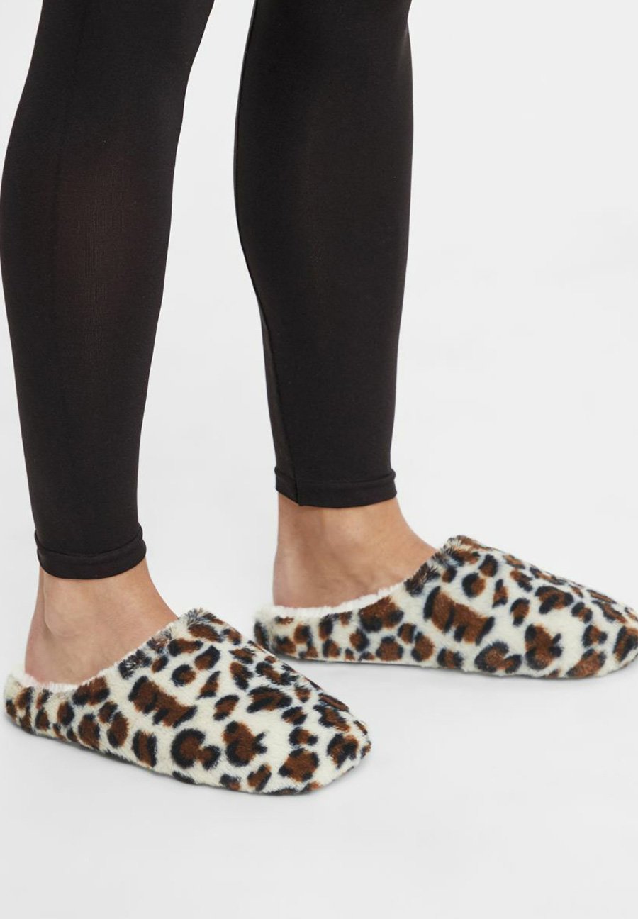 Chaussons leopard Clearance