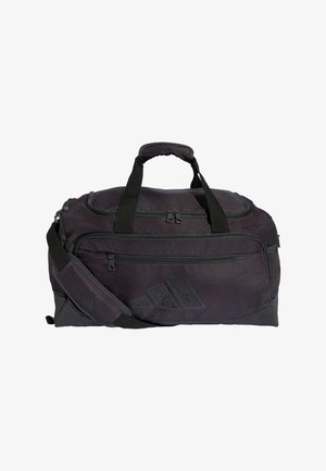 Czarna sportowa torba typu duffel z podwójnymi uchwytami, regulowanym paskiem na ramię, przednią kieszenią na zamek oraz subtelnym logo Adidas po boku.