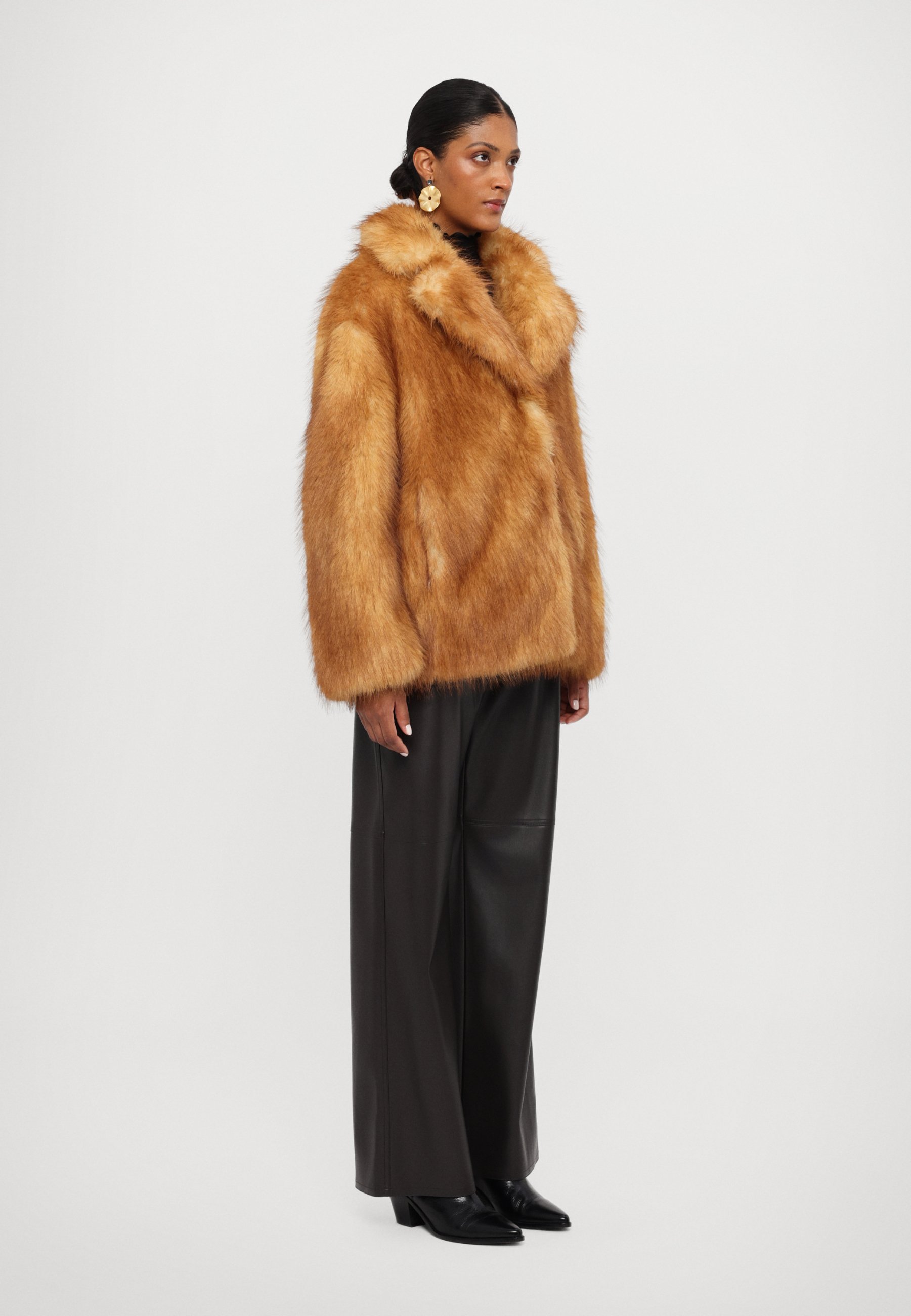 ★STAND STUDIO★ Janice Jacket Natural 61239915610200 612399 AW24-KPD0HS-82X_F3.webp?v=