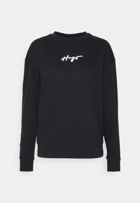 Černá mikina s kulatým výstřihem, dlouhými rukávy a žebrovanými manžetami; na přední straně je vyšitý bílý nápis "Hugs".