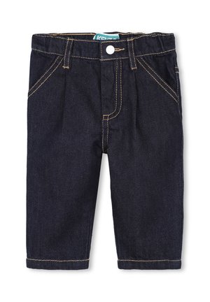 Pantalon en denim bleu foncé pour tout-petits, avec poches avant, fermeture par bouton, passants de ceinture et coutures contrastées visibles.