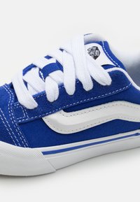 Vans KNU SKOOL UNISEX - Sneaker low - blue/true white