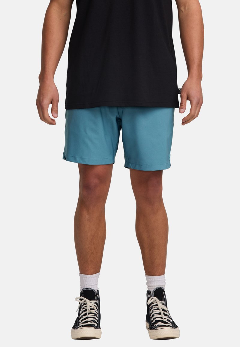 Billabong MIT ELASTISCHEM BUND - Short - glb