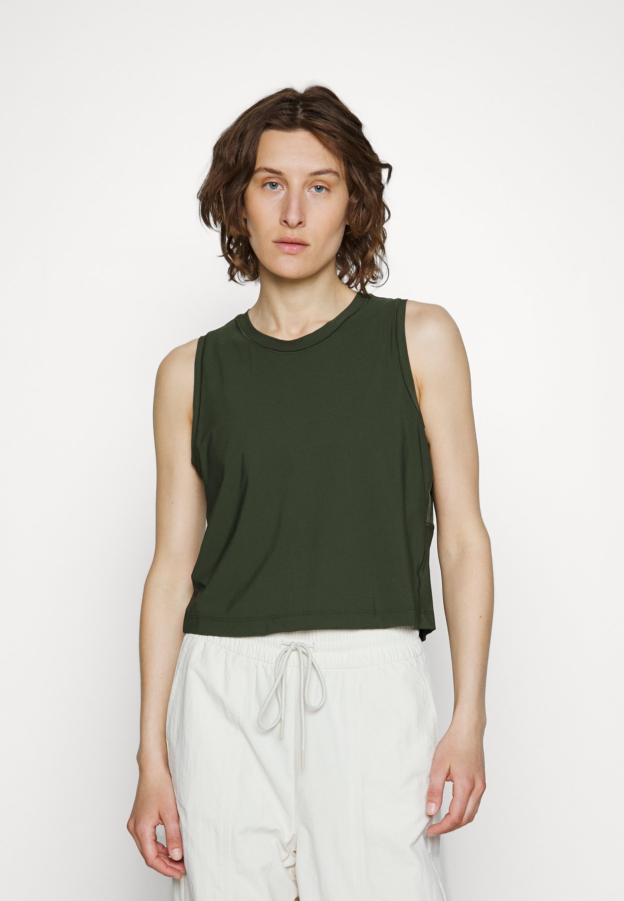 ULTIMATE MUSCLE TANK