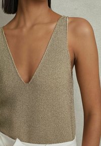 Reiss REGULAR FIT - MIKA złoty