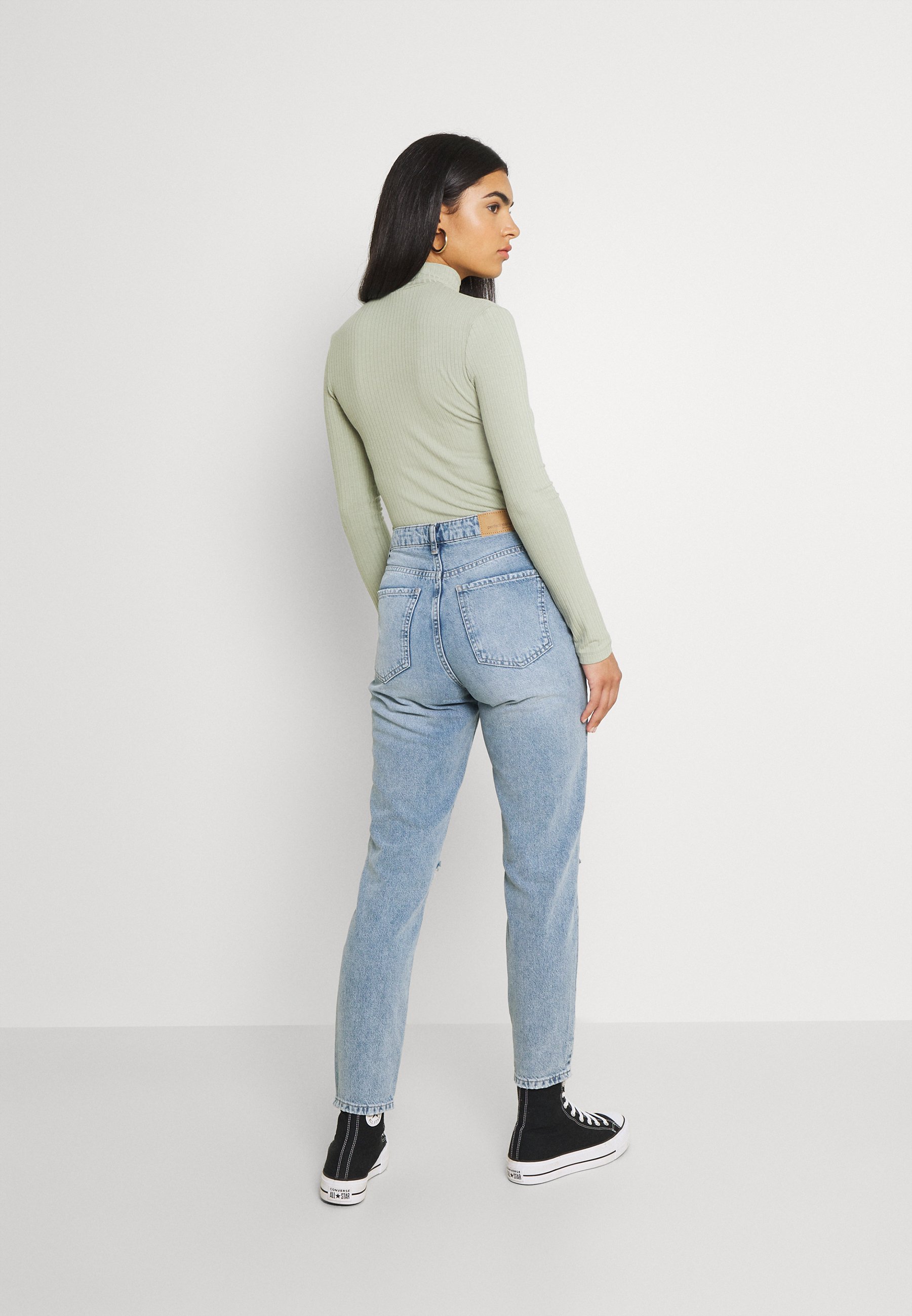 Gina Tricot DAGNY MOM - Jeans Relaxed Fit - sea blue/blue denim - Zalando.ch