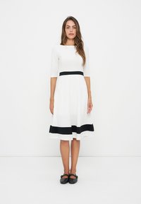 Ikke valgt, white/black