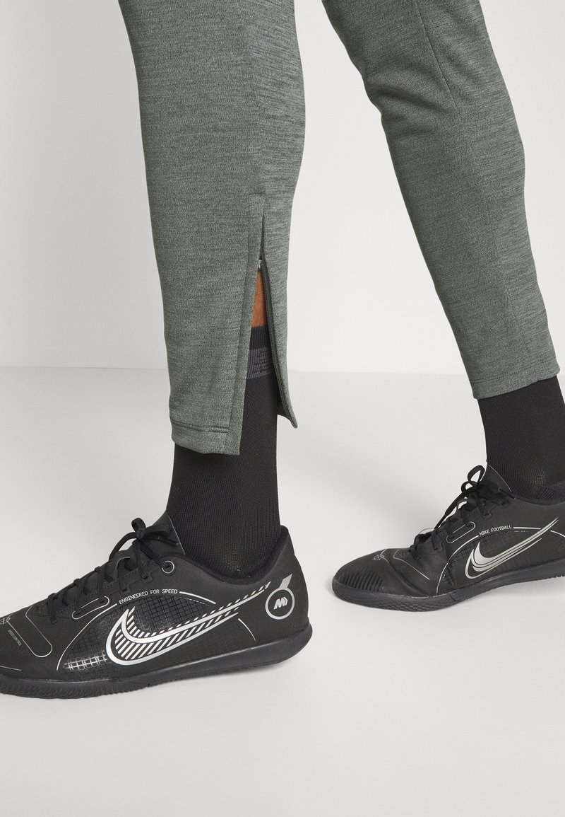 survetement nike mercurial