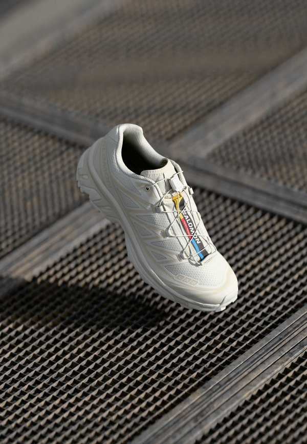 XT 6 UNISEX - Sneakers low - vanilla ice/almond milk