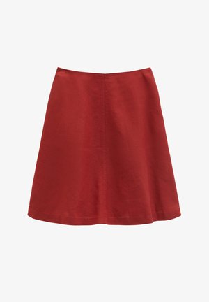 Roter A-Linien-Rock mit sichtbarer zentraler Naht und Saumsteppung, gefertigt aus einem einfarbigen Stoff vor weißem Hintergrund.