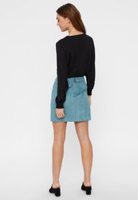 Vero Moda VMDONNADINA SHORT - Minikjol - smoke blue