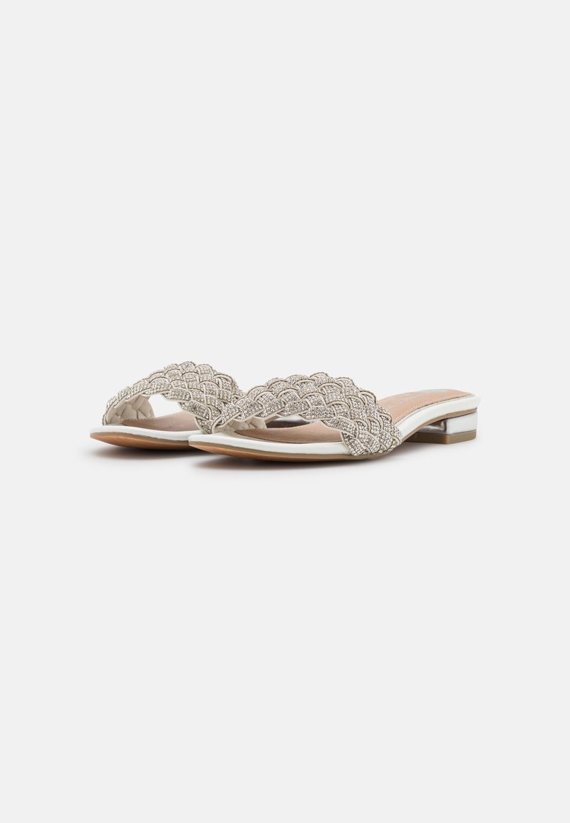 Damen Flache Pantoletten | Marco Tozzi BY GUIDO MARIA KRETSCHMER Pantolette flach white/weiß - CE75286 Damen Flache Pantoletten | Marco Tozzi BY GUIDO MARIA KRETSCHMER Pantolette flach white/weiß - CE75286