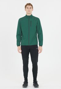 Endurance HUGOEE - Löparjacka - sea moss