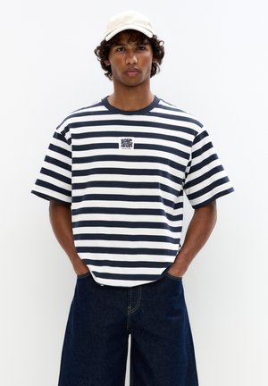 PULL&BEAR STRIPED WITH LABEL - Print T-shirt - dark blue