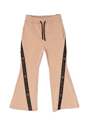 Pantaloni beige svasati con vita elasticizzata, lacci neri, tasche laterali e nastro con logo verticale "PINKO" nero lungo le gambe esterne.