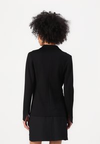 BOSS SLIM - Blejzr - black