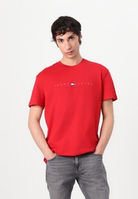 Tommy Jeans AUSTIN SLIM - Vaqueros tapered - denim grey
