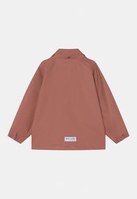 MINI A TURE JULIEN UNISEX - Regnjakke / vandafvisende jakker - cedar wood
