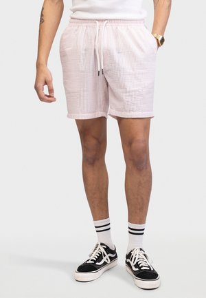 Redefined Rebel IAN REGULAR FIT - Lühikesed püksid - geranium pink