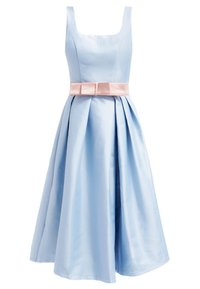 Chi Chi London Robe de soirée - light blue