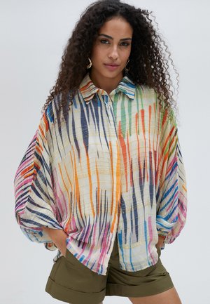 Button-down blouse - light green