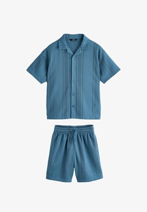 Next, SET - Short - blue