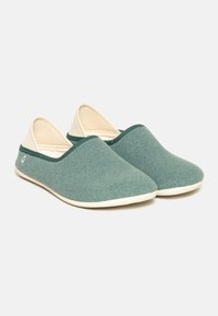 Gottstein Slip-ons - oceangreen